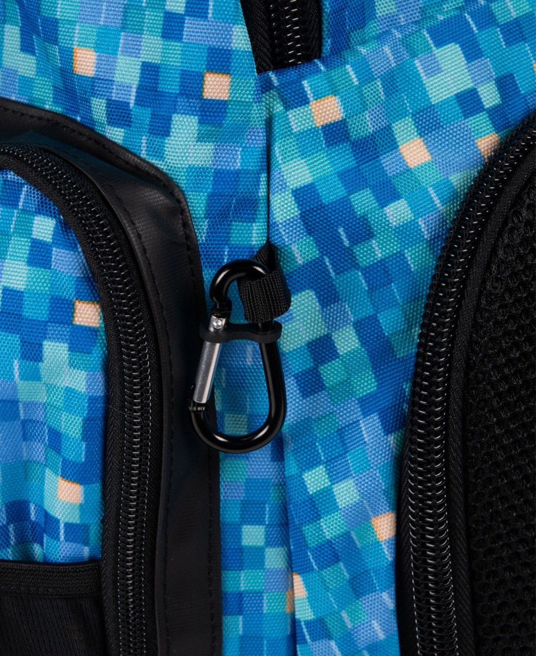 Miniatura 6.0 de Mochila Spiky III Allover Geometric 45L Arena